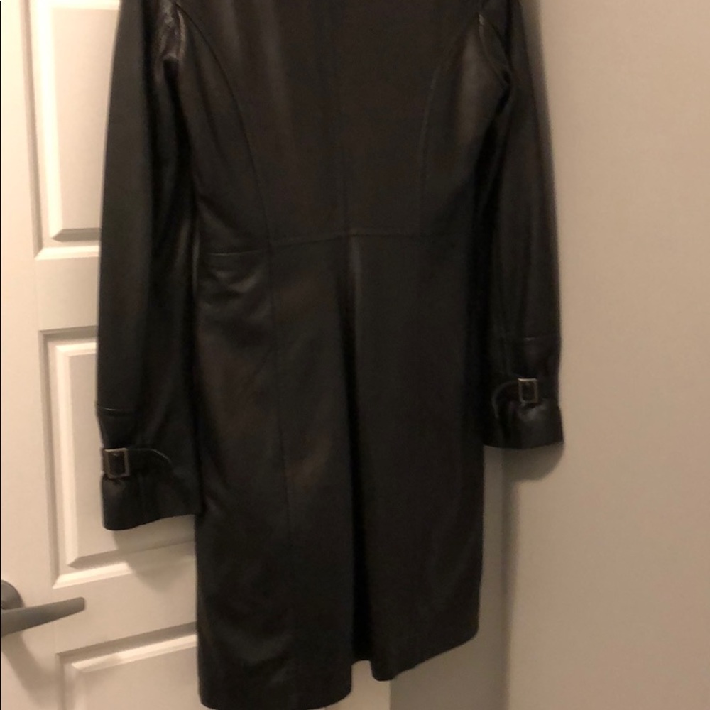 Long leather jacket - Picture 4 of 9
